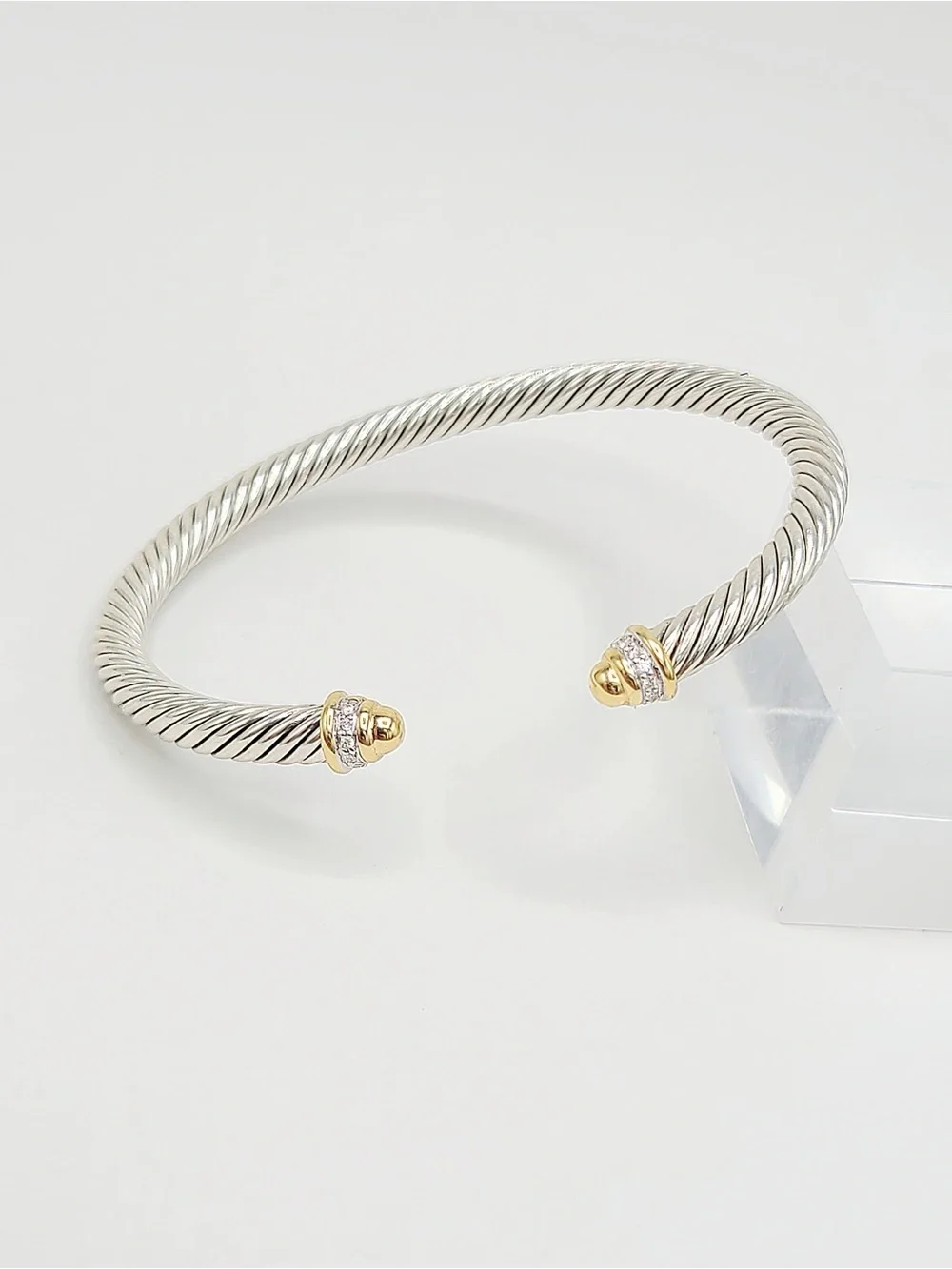 David Yurman Classic Cable Bracelet With Diamonds and Gold Dome , 5mm - Picture 1 of 8